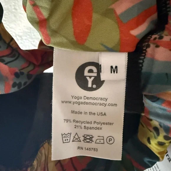 New NWT Yoga democracy Mystique Bra - Tropical Paradise - Picture 5 of 5